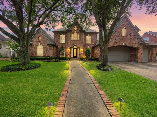 Expensive Bay Oaks Sec 07 Real Estate