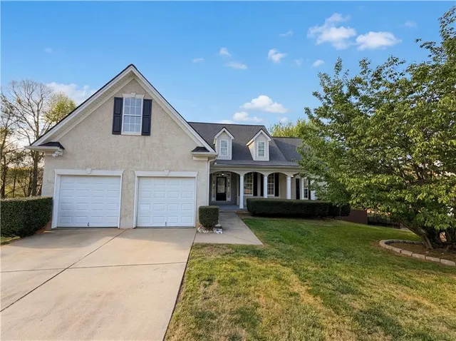 Popular Summer Grove Real Estate