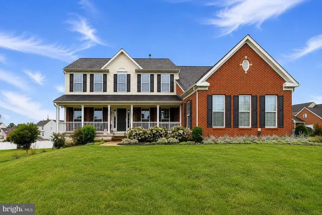 Popular Hamptons Of Brightwood Real Estate