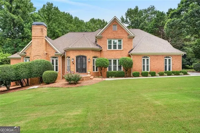 Expensive Estates at Brookfield Real Estate