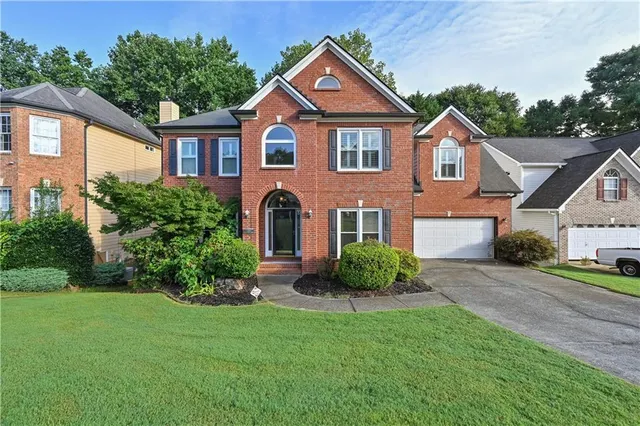 Popular PEACHTREE HORIZON Real Estate