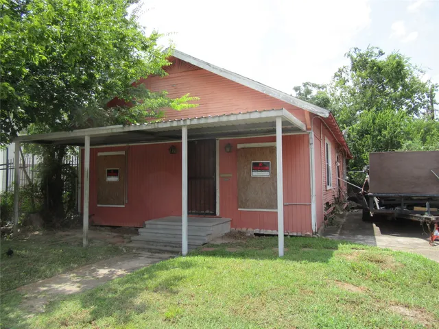 Popular Granlin Grove Real Estate