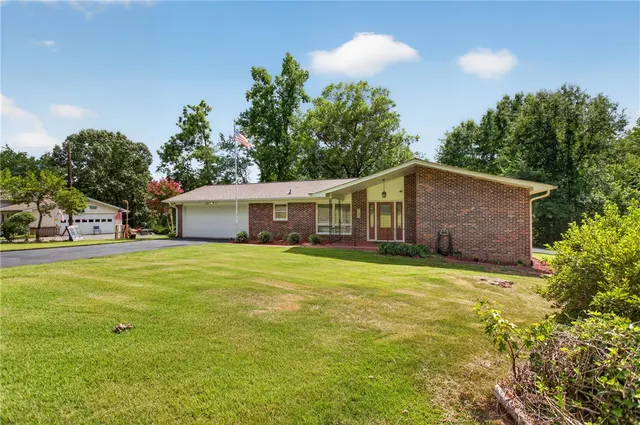 Cheap Tanglewood Subd Real Estate