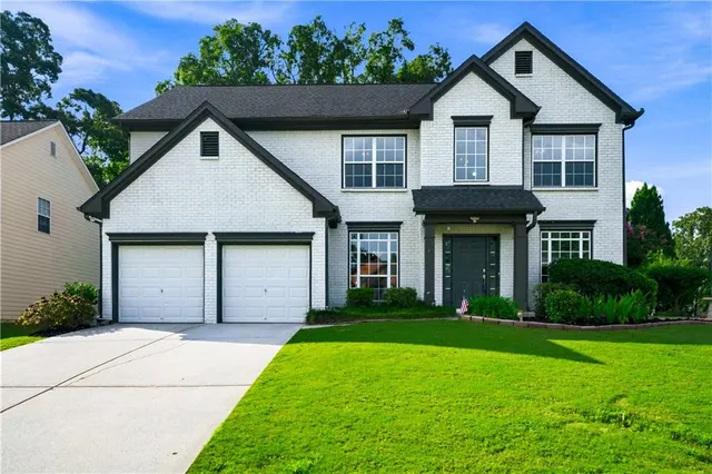 Popular Taylor Oaks Real Estate