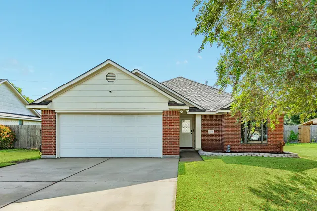 Popular Angleton Meadows Angleton J Real Estate