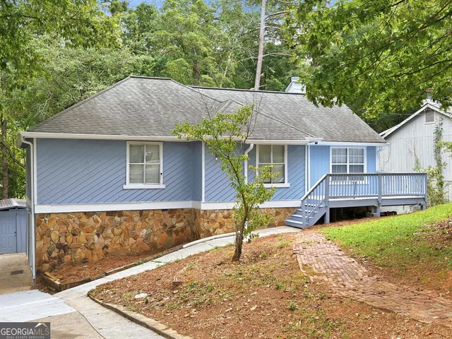Expensive Harbins Place Real Estate