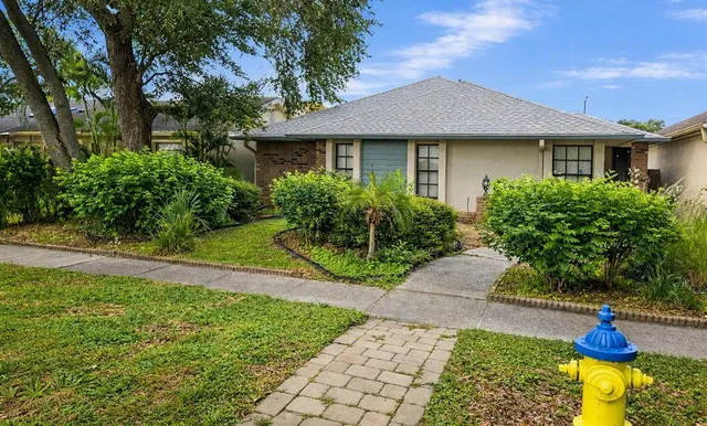 Popular LAGO VISTA UNIT 3 Real Estate