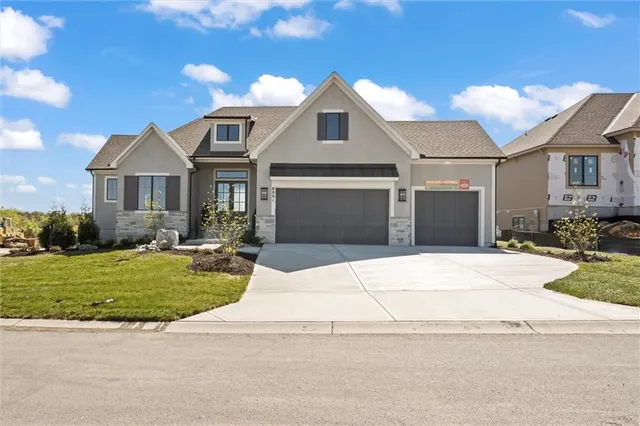 Popular Shawnee Real Estate