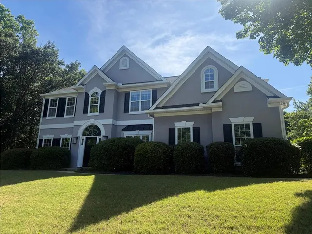 Popular Lauren Hall Real Estate