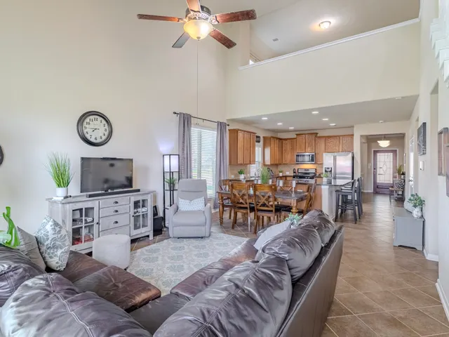 Cheap Canyon Lakes West Real Estate