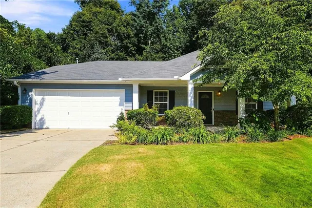 Popular Magnolias Real Estate