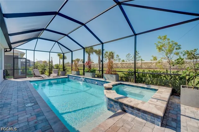 Expensive EDGEWATER SHORES Real Estate