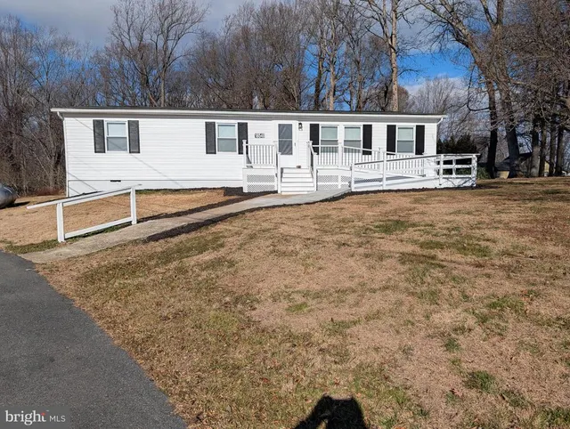 Popular Sandy Spring Real Estate