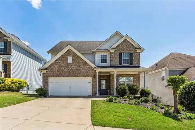 Popular Oakhaven Real Estate