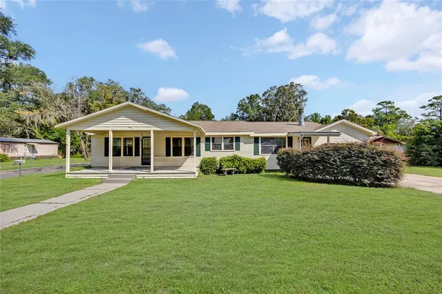 Cheap Branford Real Estate