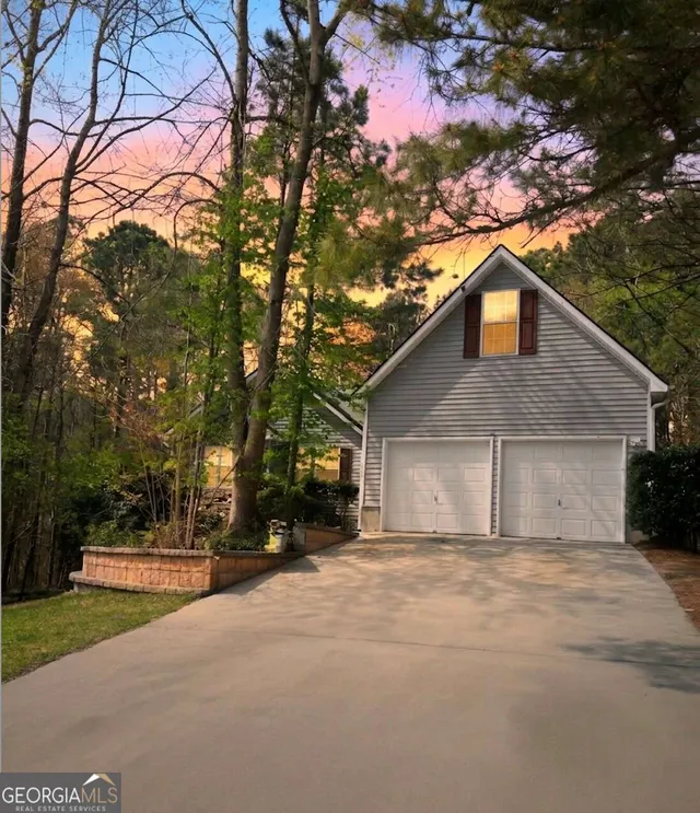Expensive Amberly Glen Real Estate