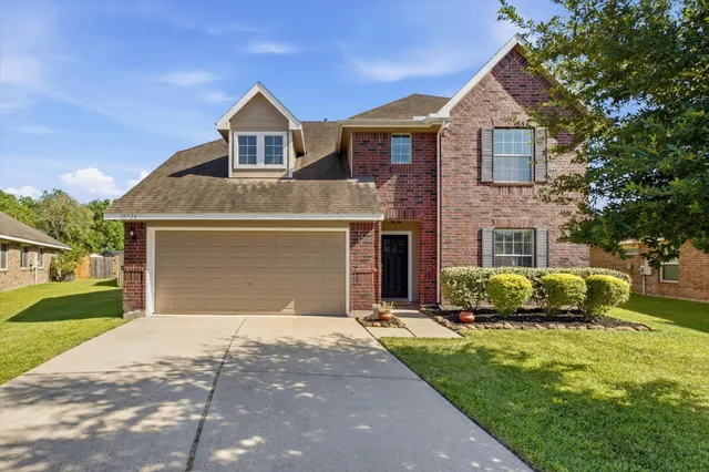 Popular Devinwood Ph 02 Real Estate