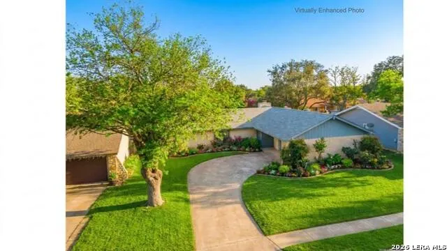 Popular Valencia Real Estate