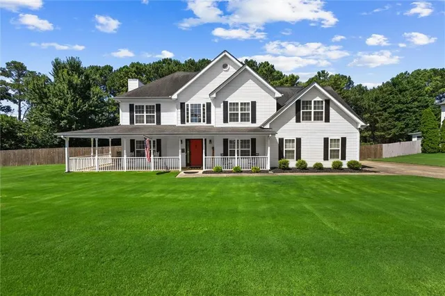 Popular Dacula Oaks Real Estate