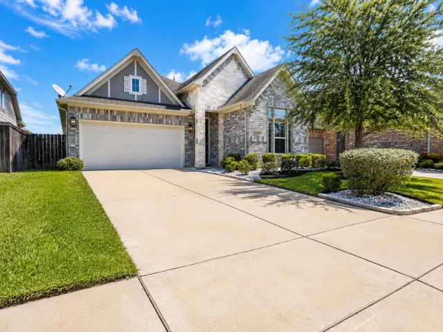 Cheap Sienna Plantation Real Estate