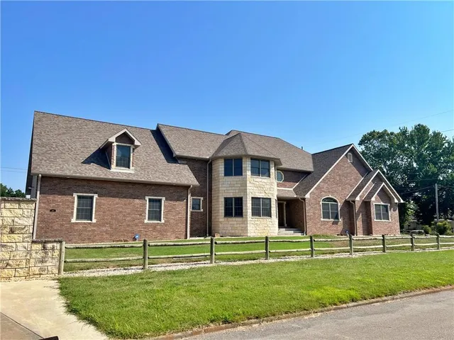 Popular 460 - Crawford County Real Estate