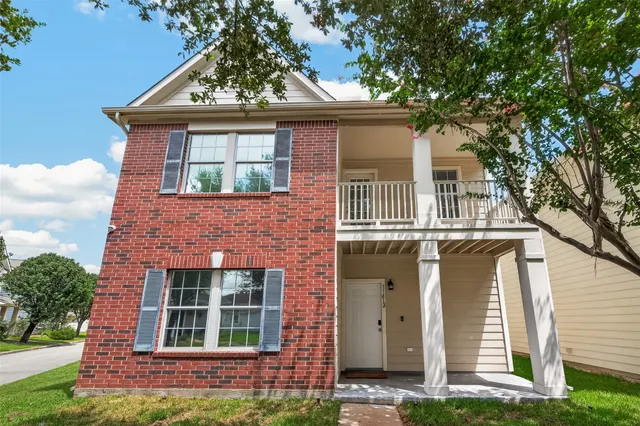 Popular City Park Sec 01 Real Estate