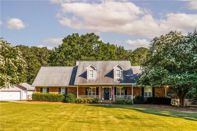 Popular Azalea Farms Real Estate