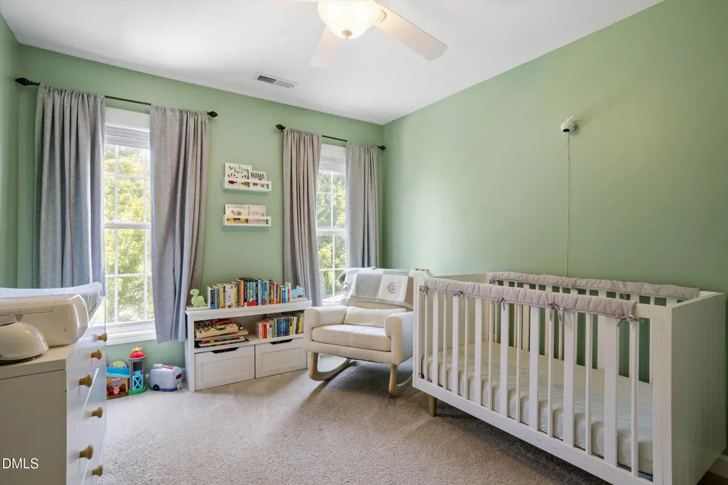 Listing Thumbnail Image 34