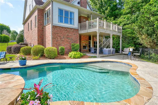 Popular Wentworth Manor Real Estate