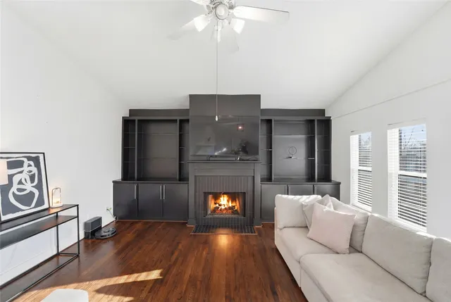 Popular Cornish Place Sec 4 Real Estate