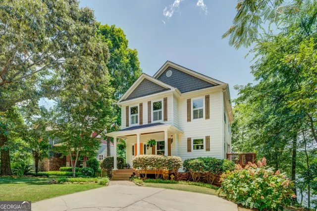 Popular DEEDED Real Estate