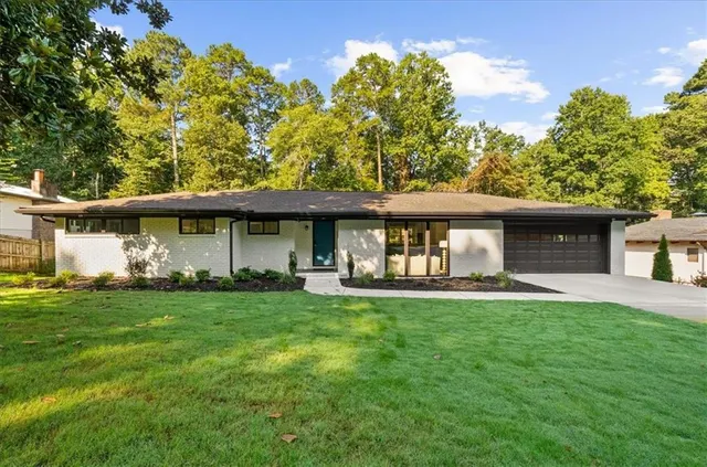 Popular LAKE FOREST Real Estate