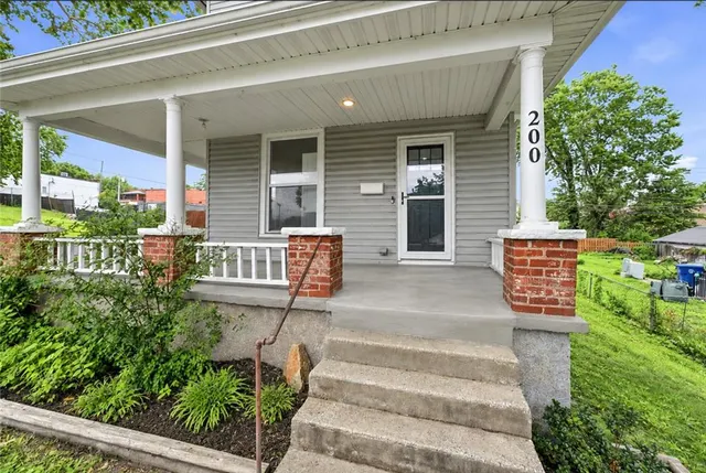 Popular Bunkers Pk Real Estate