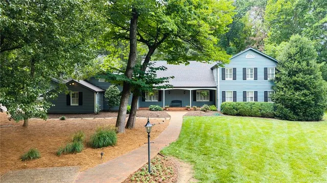 Popular Dickson Acres Real Estate