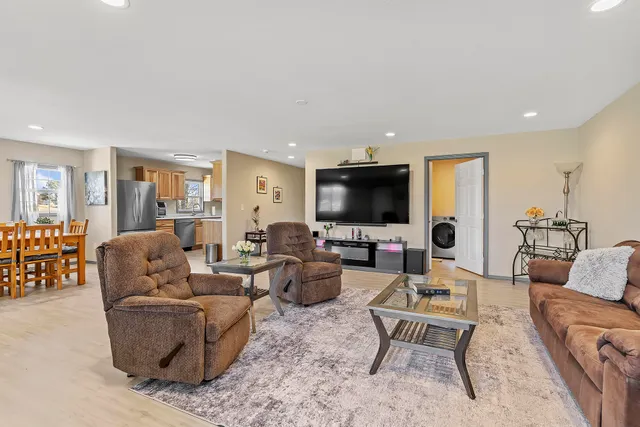 Popular Elkland Real Estate