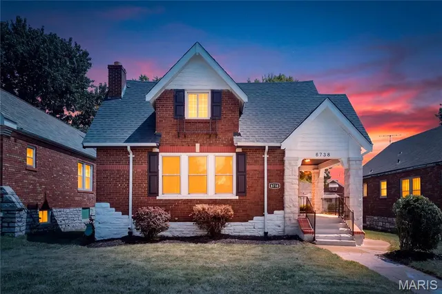 Expensive McLaran Hills Add Real Estate