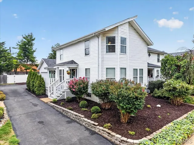 Popular Kingsbury Square Real Estate