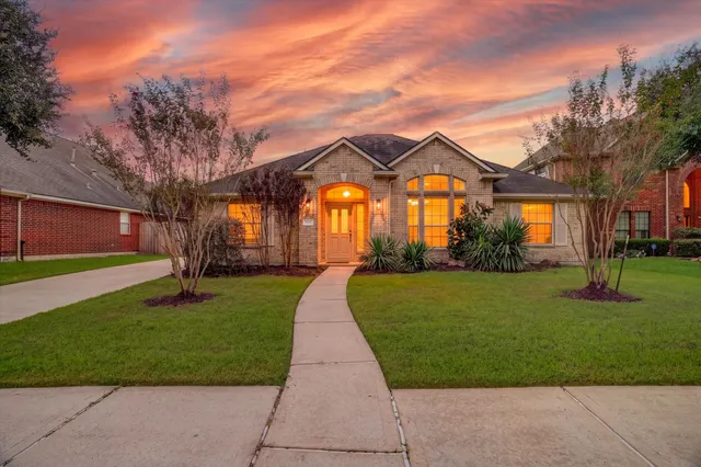 Cheap Lakewood Grove Real Estate