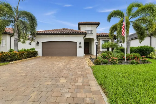 Popular LAKEWOOD NATIONAL GOLF CLUB Real Estate