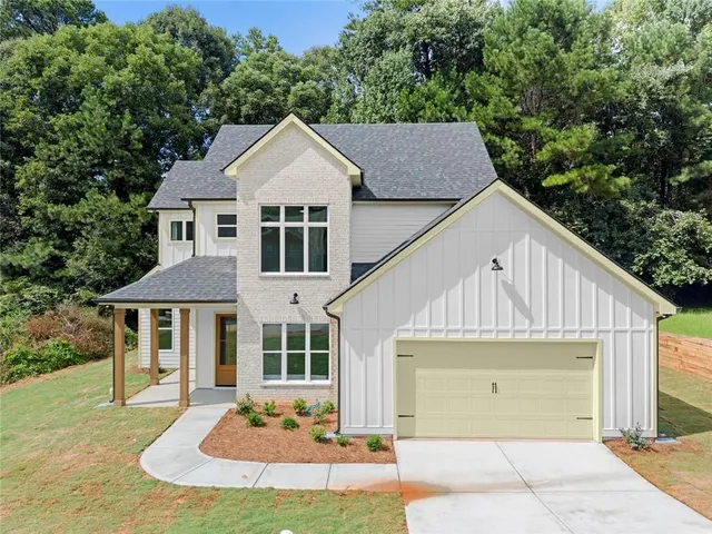 Popular CARRIAGE POINT-PHASE-FIVE Real Estate