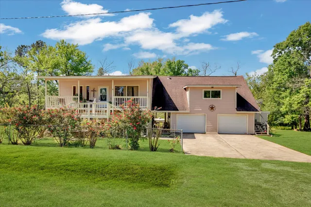 Expensive Horseshoe Lakes Real Estate