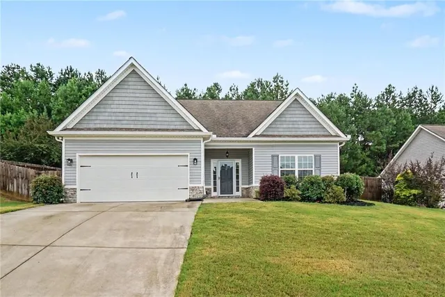 Popular Alexandria Place Real Estate