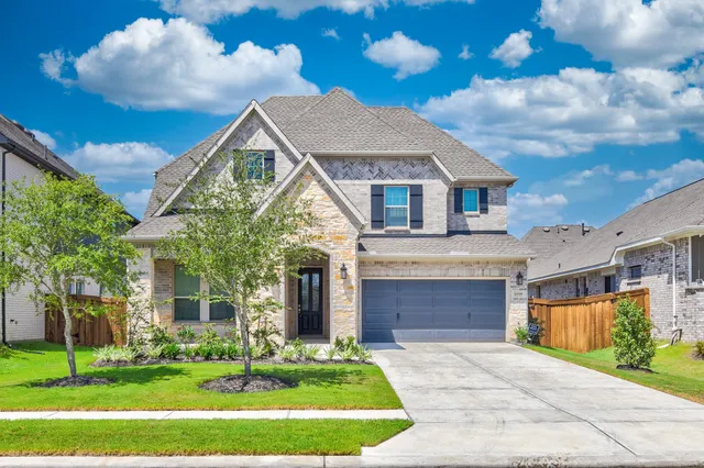 Popular Dunham Pointe Sec 12 Real Estate