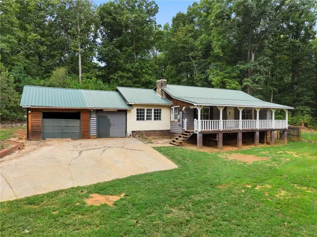 Popular Chunn Estates Real Estate