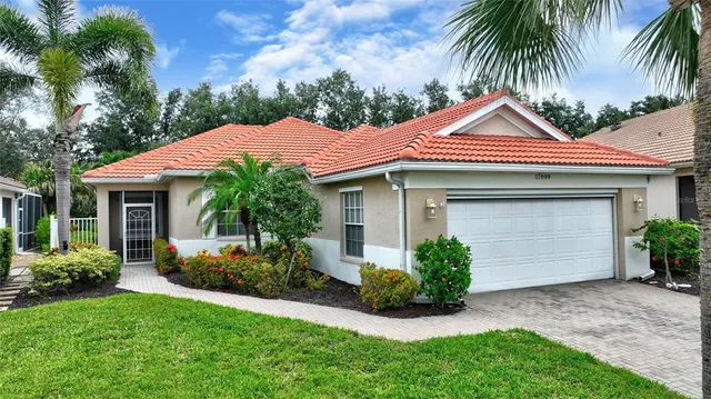 Expensive COURTSIDE LANDINGS LAND CONDO Real Estate