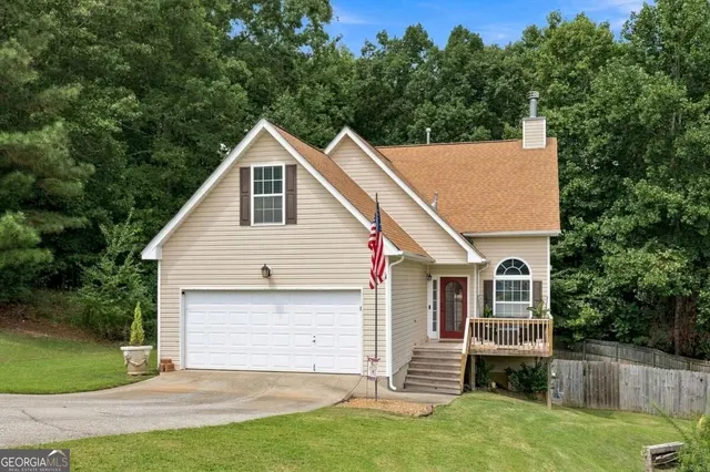Popular LAKESIDE AT ALLATOONA Real Estate