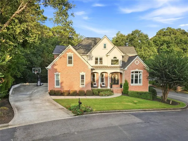 Popular AUSTIN GLEN Real Estate