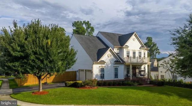 Popular Cardinal Pointe Real Estate