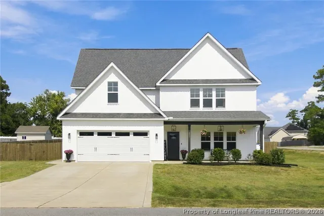 Popular CURRIN HILLS Real Estate