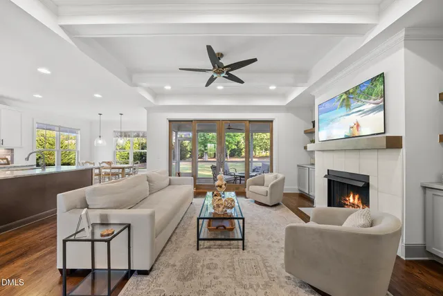 Cheap Jackson Manor Real Estate